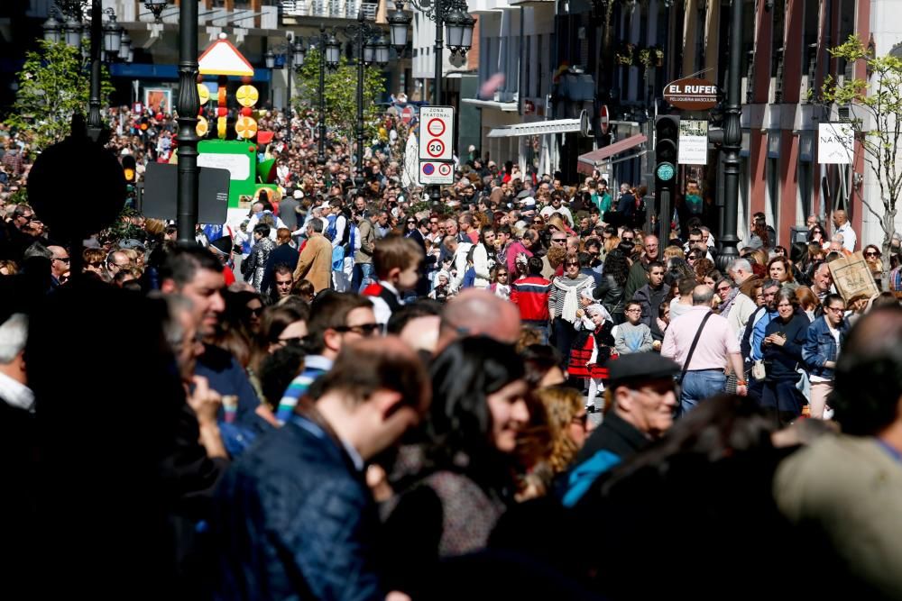 Pregón y desfile de las fiestas de El Bollo en Avilés