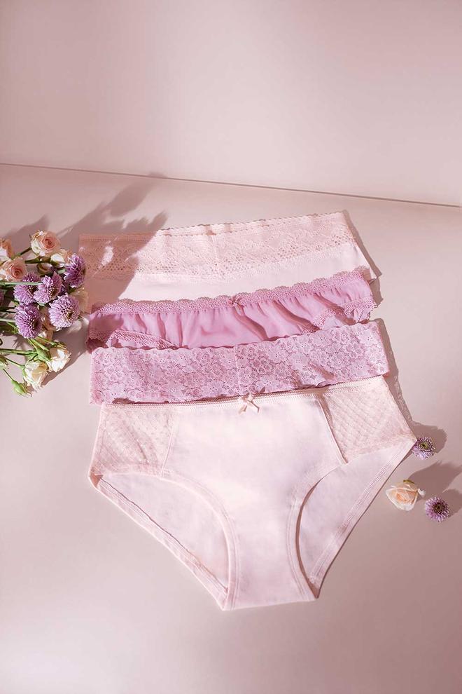 Braguitas de women'secret de la campaña contra el cáncer de mama #simeimporta