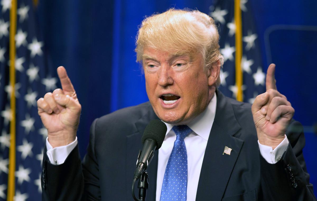 Republican presidential candidate Donald Trump speaks at Saint Anselm College Monday, June 13, 2016, in Manchester, N.H. (AP Photo/Jim Cole)