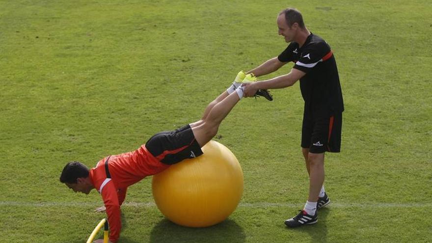 Pedro sigue al margen y Popovic cita a seis del filial