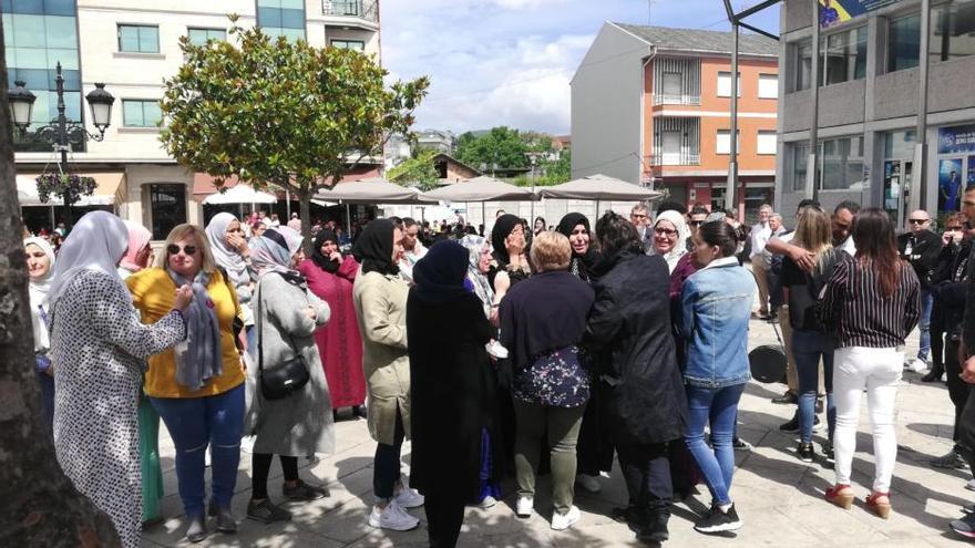 Concentración silenciosa en Salceda para condenar el asesinato de Soufian