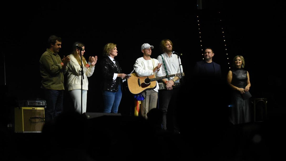 Así ha sido el concierto solidario de los artistas aragoneses en apoyo a Valencia