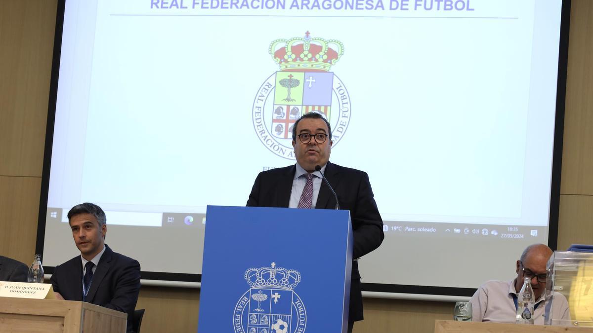 Manuel Torralba, durante la asamblea en la que fue elegido presidente