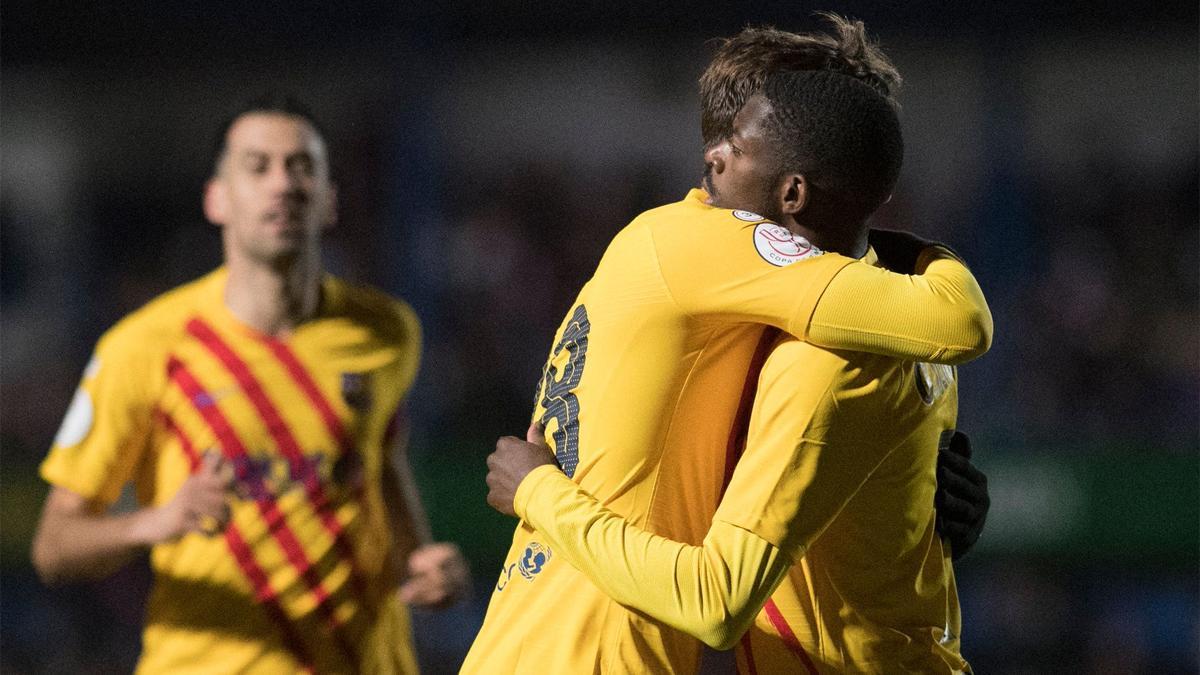 Linares - FC Barcelona | Dembélé puso la tranquilidad con este gol desde fuera del área