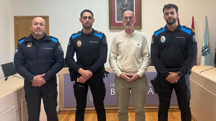 La Policía de Baiona salva a un peregrino con paro cardíaco