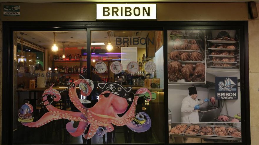 EN IMÁGENES | Así es el Bribón: pulpo y copas en el centro de Zaragoza