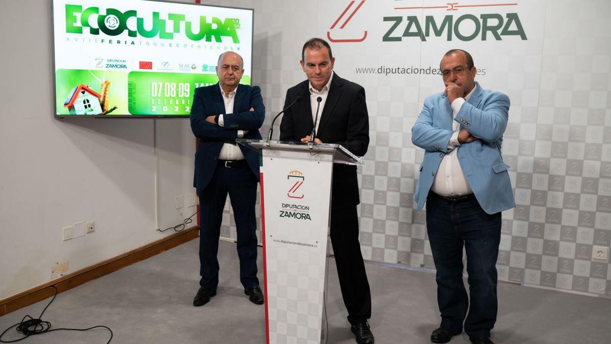 Ferrero, Requejo y Sánchez, durante su comparecencia. 