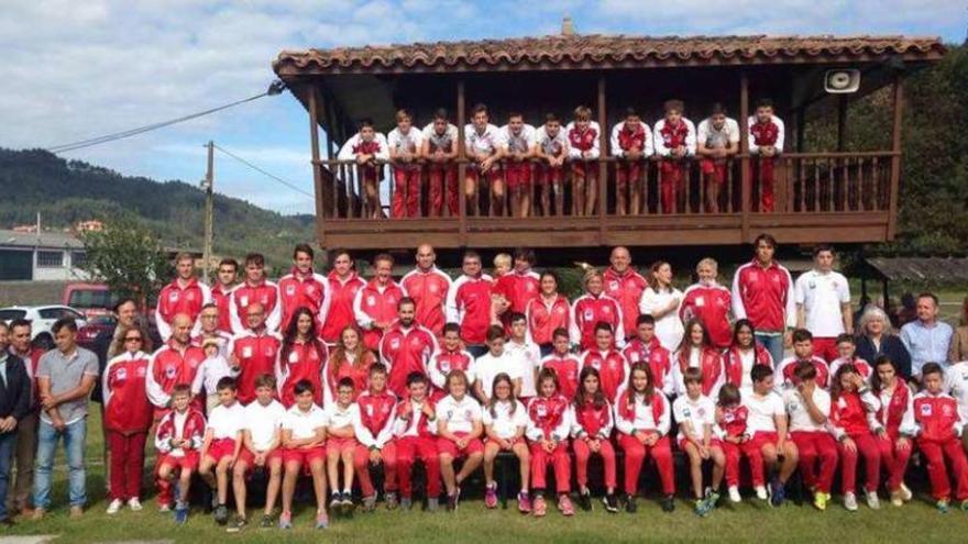 El Club Piraguas Villaviciosa-El Gaitero presenta su plantilla para 2017