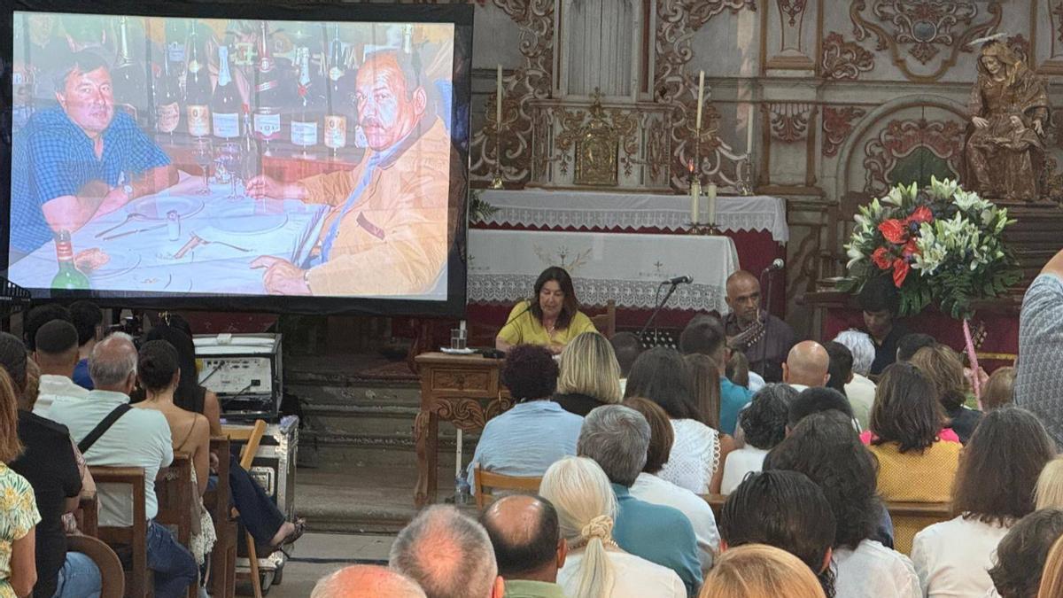 Las fiestas de Casillas arrancan con un recuerdo a Pablo de León