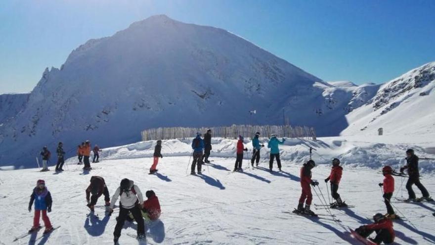 El Pirineu de Girona tanca les vacances nadalenques amb rècord d&#039;esquiadors i plena ocupació hostalera