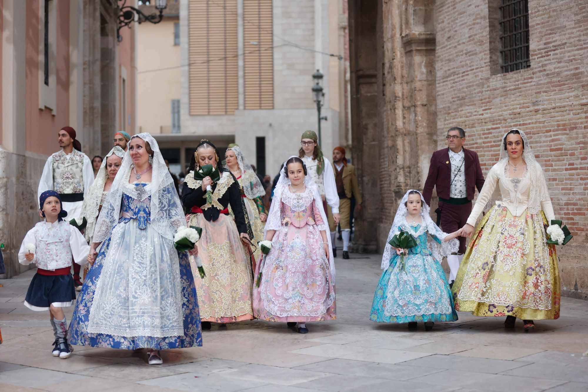 Todas las fotos de la Ofrenda del 17 de marzo por la calle de la Paz de 18:00 a 19:00 horas