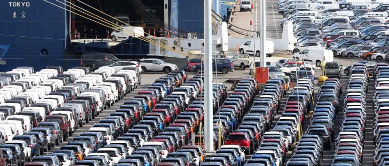 Coches de Stellantis en Bouzas.