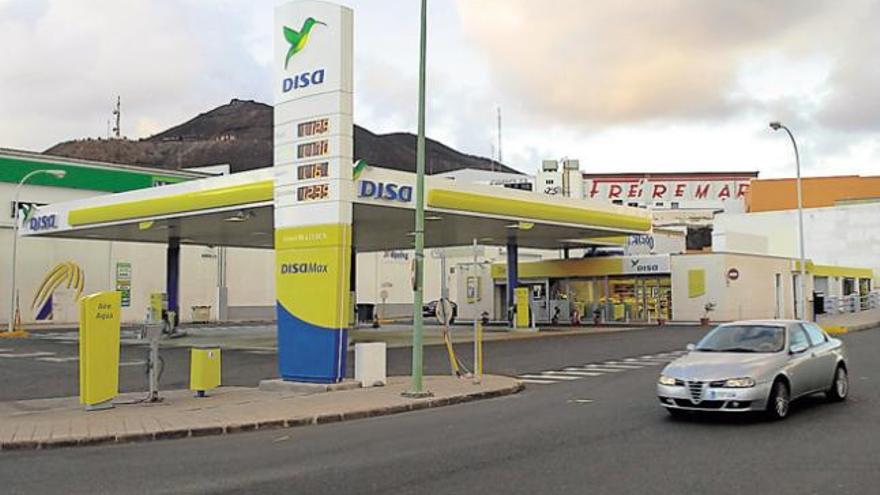 Estación de servicio de DISA en El Sebadal, donde está previsto instalar un surtidor de gas GLP.