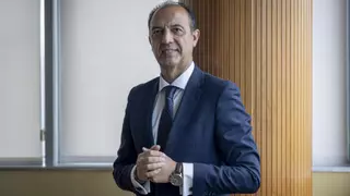 "El sistema sanitario aragonés es deficitario en 15.000 cirugías al año. Necesitamos más suelo quirúrgico"