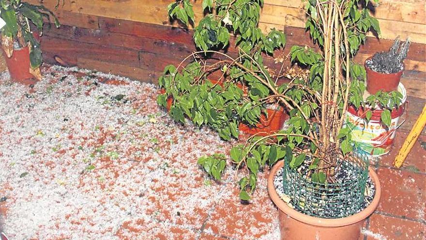 Lluvia, granizo y rayos en Castellón