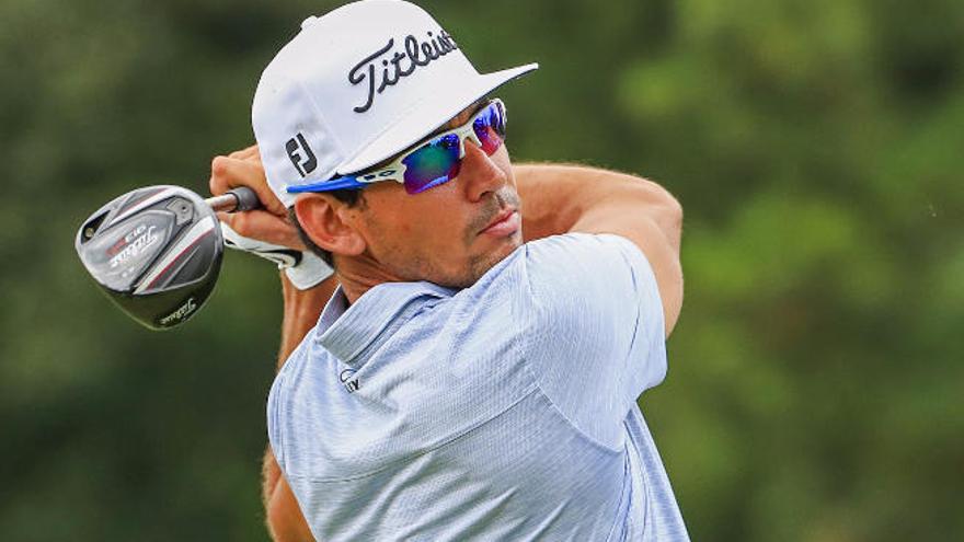 Rafa Cabrera Bello,  al borde la eliminación en el último grande