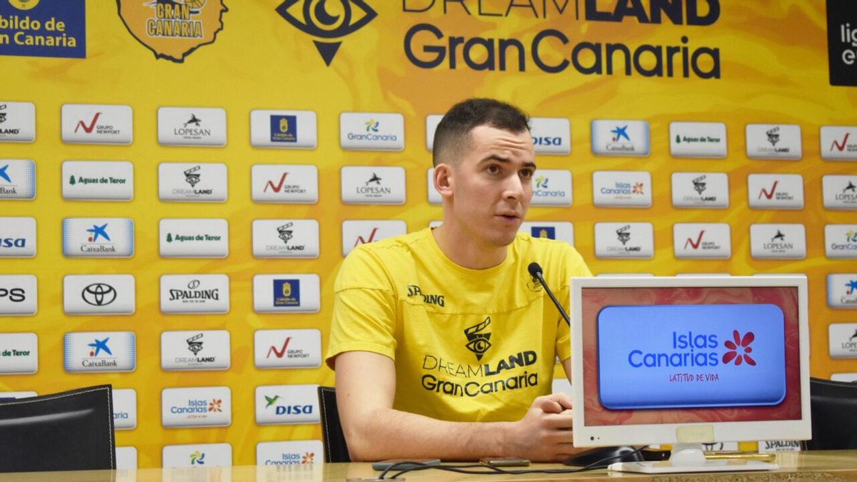 Miquel Salvó en la sala de prensa del Gran Canaria Arena esta mañana