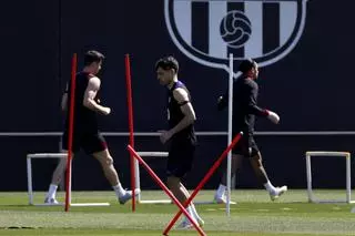 Flick, en un dilema para armar el once contra el Inter