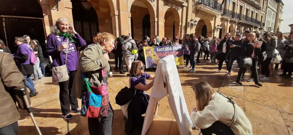 8-M en Oviedo.