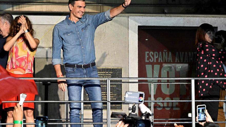 Pedro Sánchez: "El bloque involucionista ha fracasado"