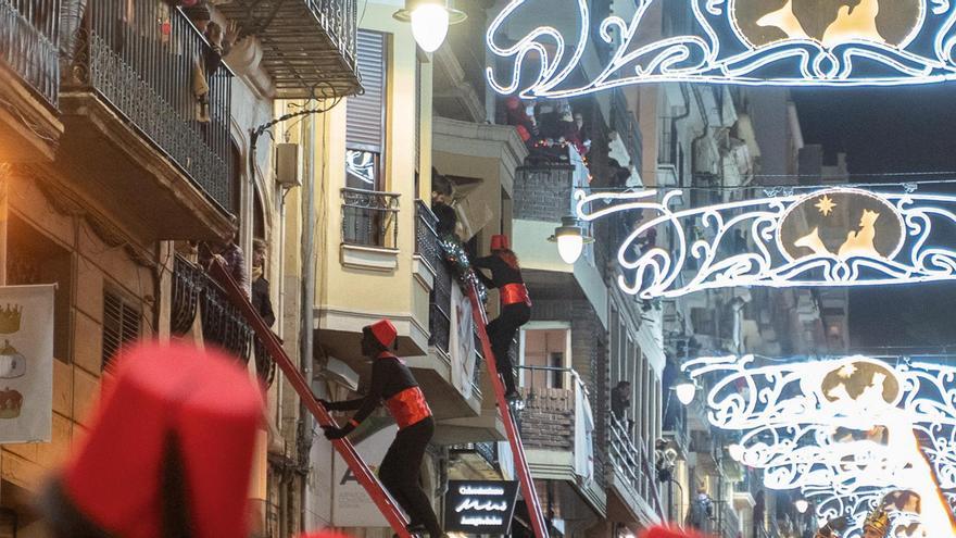 Alcoy modifica su Cabalgata de Reyes y cuatro municipios de la provincia la suspenden ante la previsión de lluvias