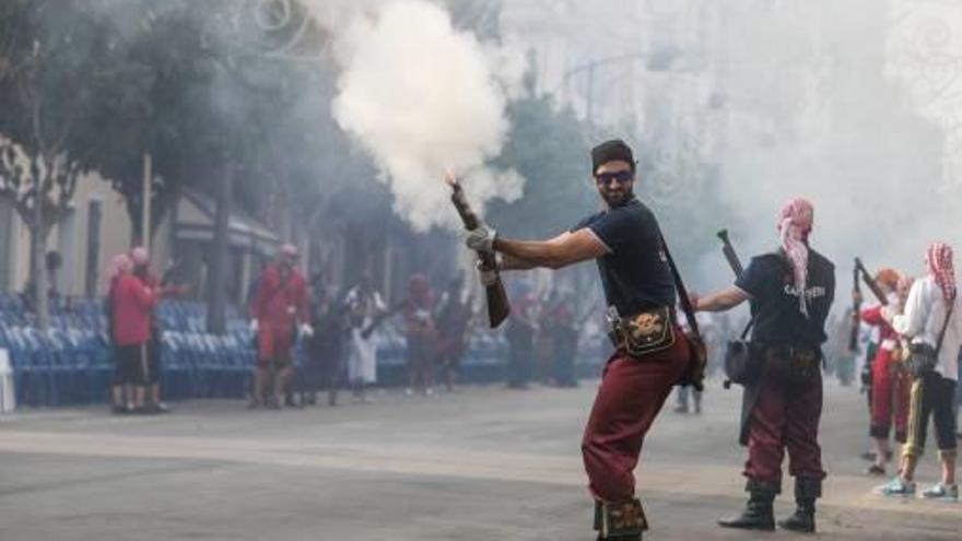 Imagen de la guerrilla de Moros y Cristianos de Mutxamel.