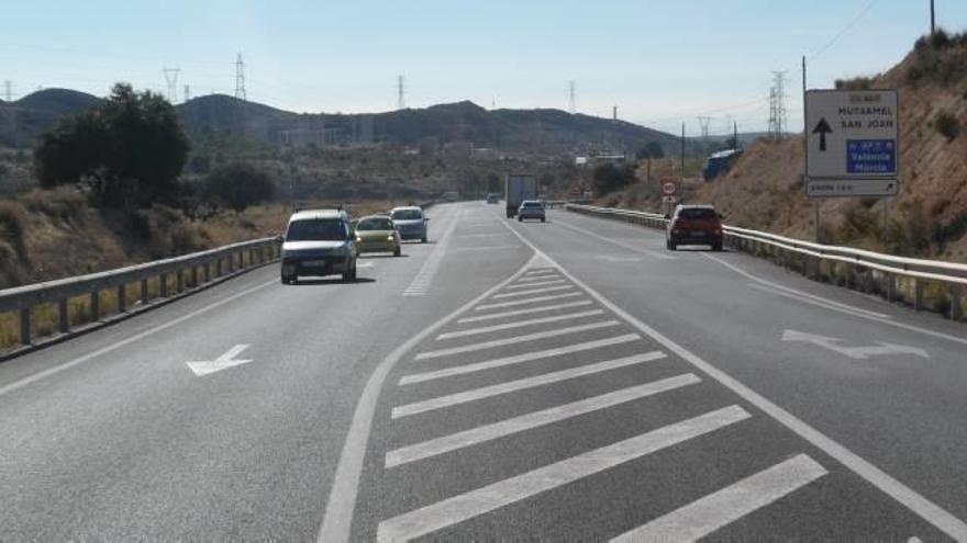 El Consell invertirá 2,5 millones en un tercer carril de 2,6 kilómetros entre Mutxamel y Xixona