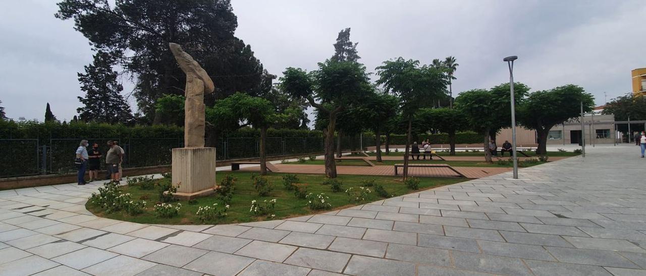 La plaza de Margarita Xirgu, que da acceso al teatro y anfiteatro romanos.