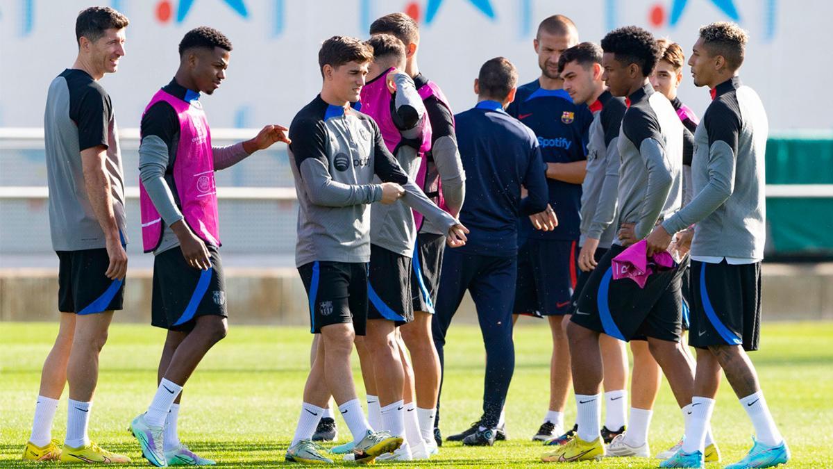 El último entrenamiento del Barça antes de recibir al Bayern