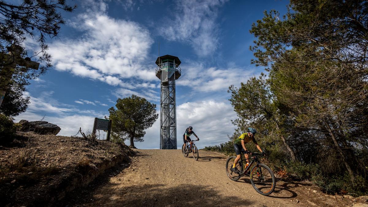 La torre de vigilancia del Puig d'Olorda, en Collserola. Nombre en clave: Kilo