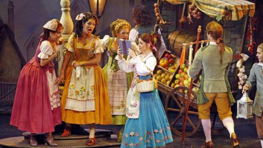 Una de las escenas del afamado musical de Disney estrenado ayer en Vigo.  // Marta G.Brea