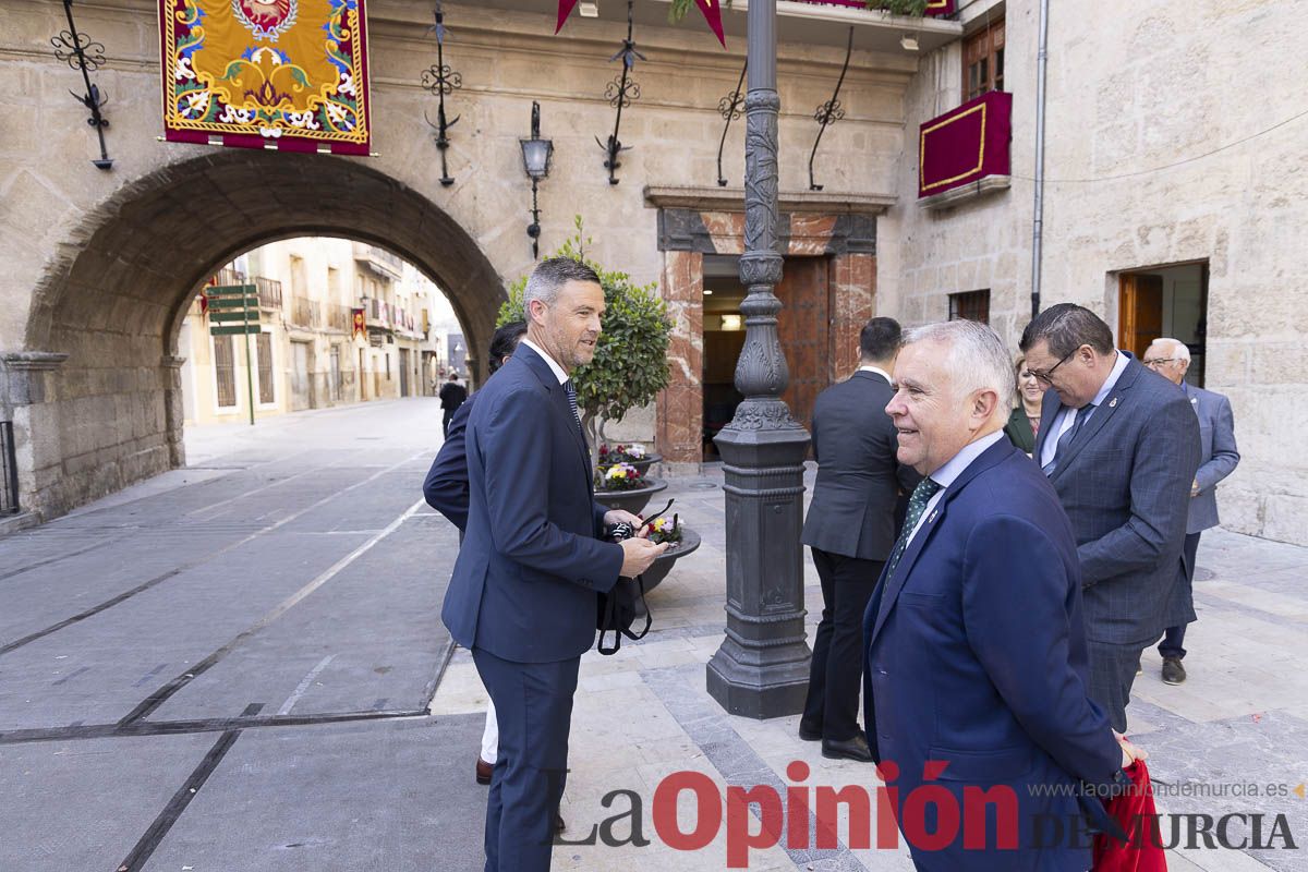 Corporación, Cofradía y Bandos realizan la 'Pedimenta' en Caravaca