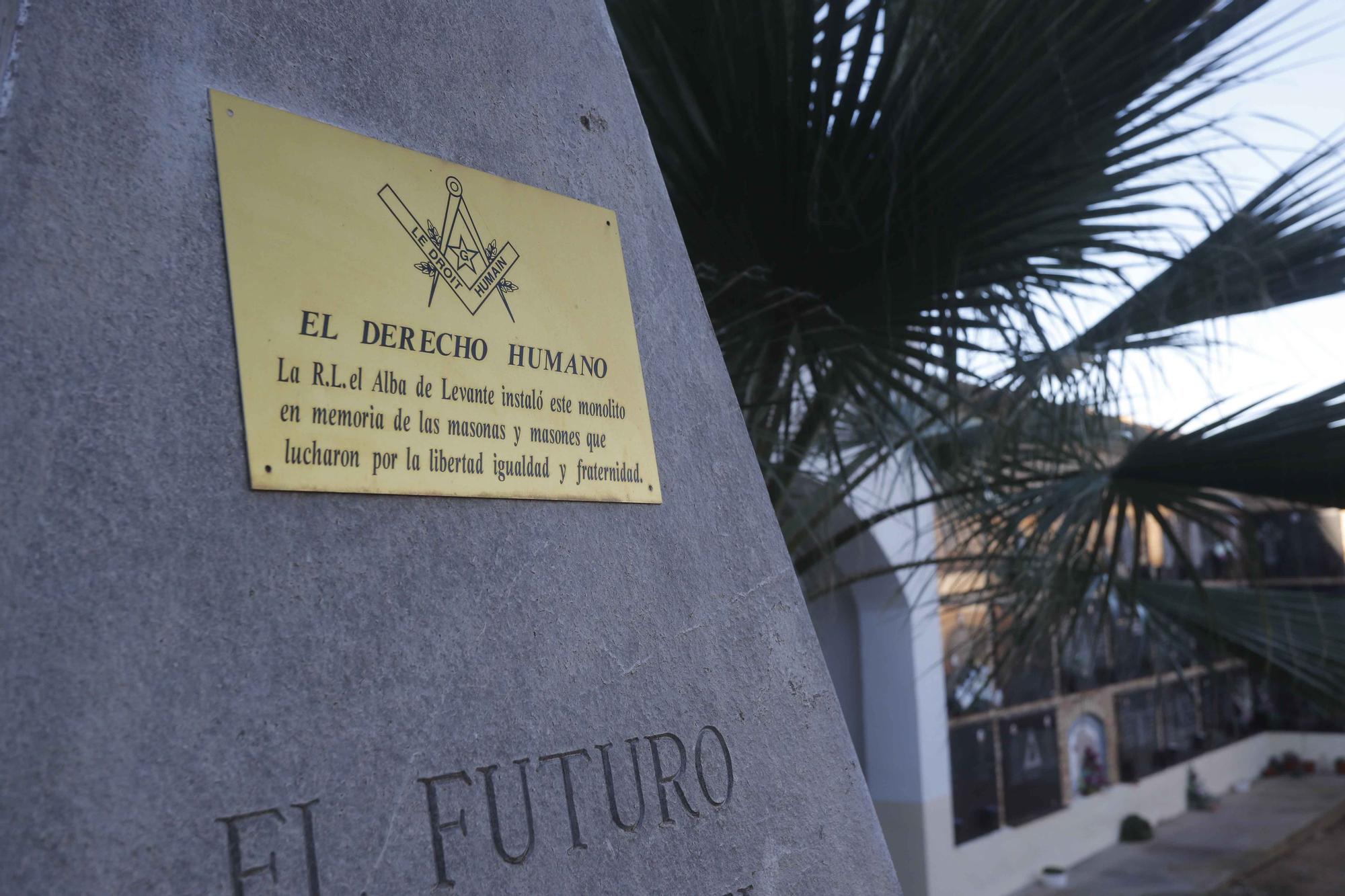 El cementerio de Buñol, una de las grandes capitales masonas de España