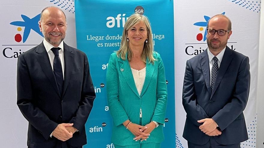 CaixaBank y Afín SGR amplían hasta 100 millones la línea de financiación para pymes y autónomos valencianos