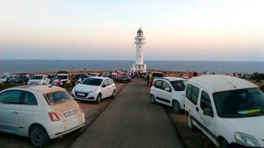 Formentera aprueba la regulación de entrada de vehículos para julio y agosto