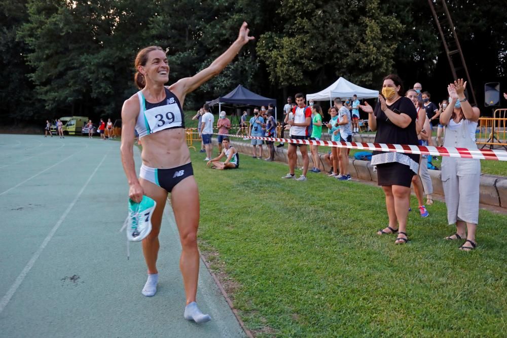 Esther Guerrero supera el rècord d'Espanya de 2.000 metres a Olot