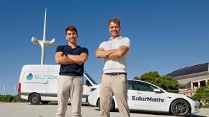 Los fundadores de Eltex, Charles Deknudt, y SolarMente, Wouter Draijer.