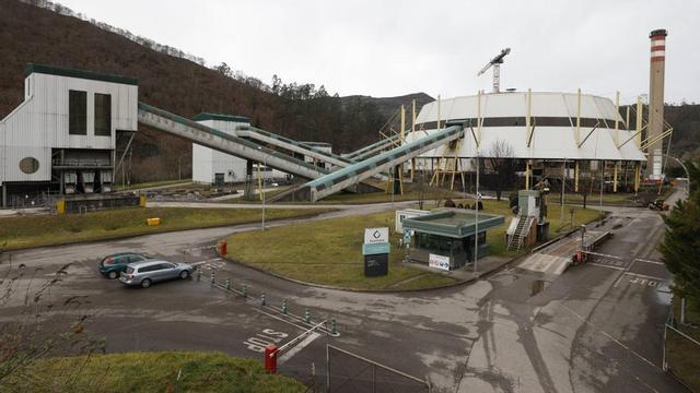 Obras de reconversión de la central de Hunosa en La Pereda (Mieres). | LUISMA MURIAS
