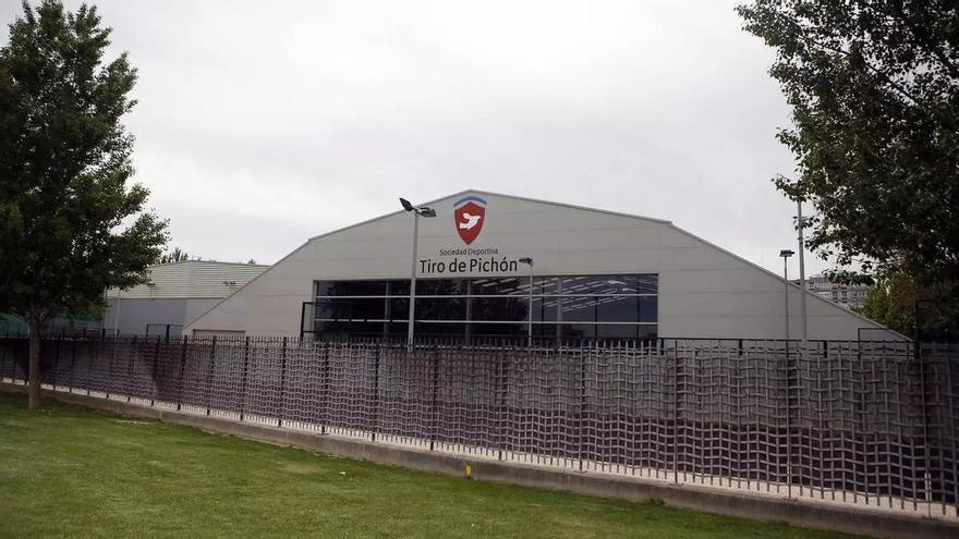 Nuevo enfrentamiento entre PSOE y PP por los 12 millones que debe el club Tiro Pichón a Zaragoza