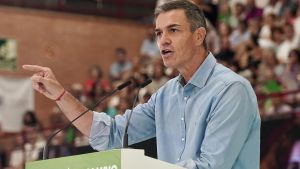 El presidente del Gobierno, Pedro Sánchez, en un mitin en Málaga este domingo.