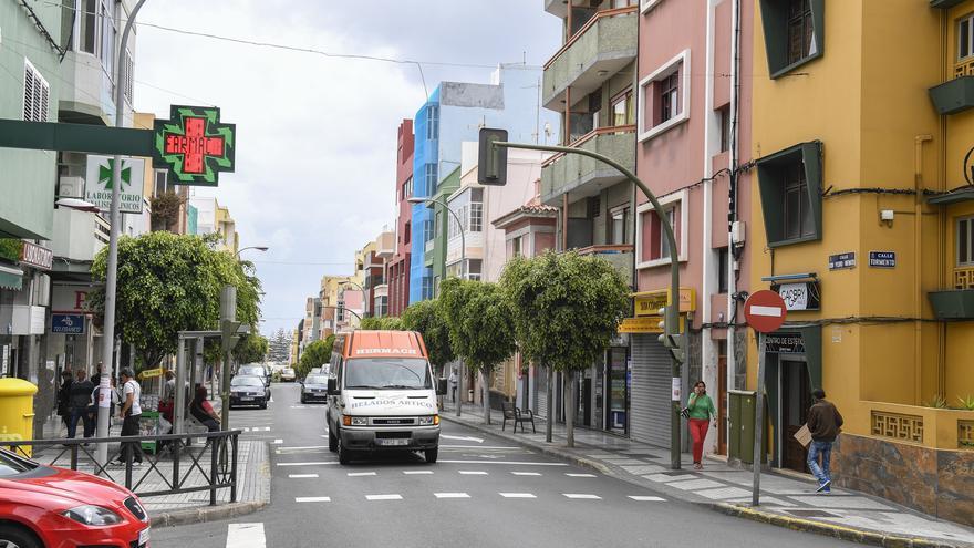 Vecinos de Las Palmas de Gran Canaria exigen el traslado de un centro de menores por las escandaleras