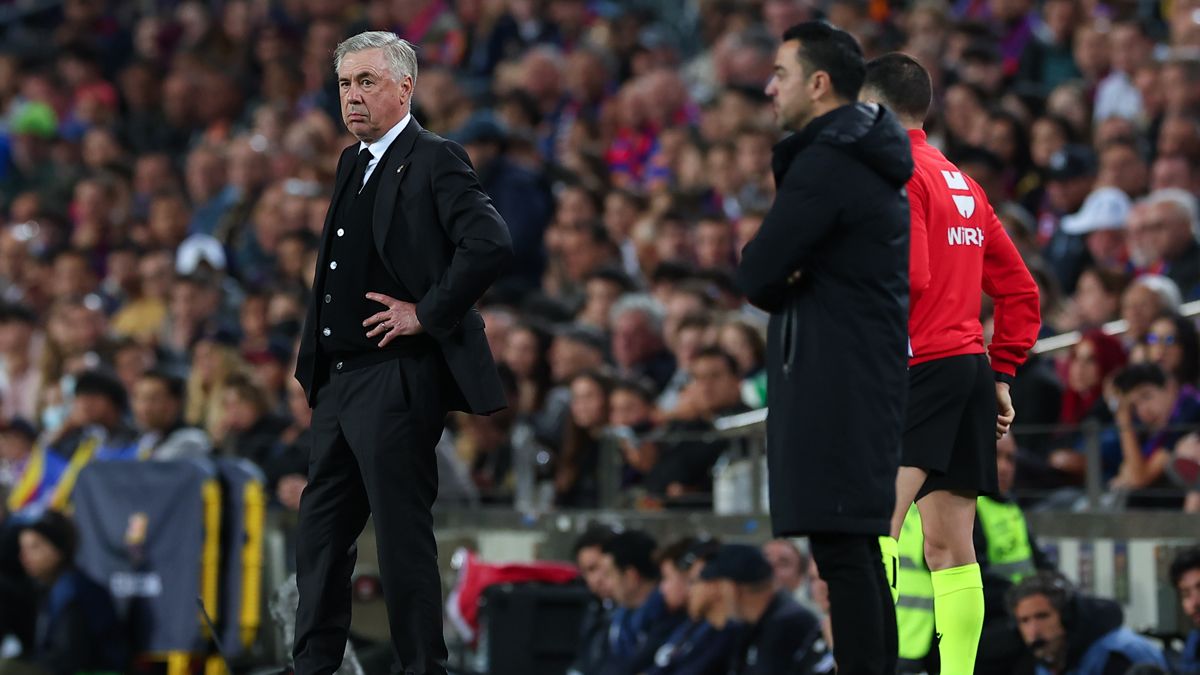 Ancelotti perdió otra vez la partida ante Xavi