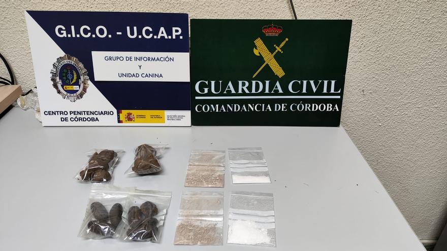 Detenida una acusada de intentar introducir cocaína, heroína y hachís en la prisión de Córdoba