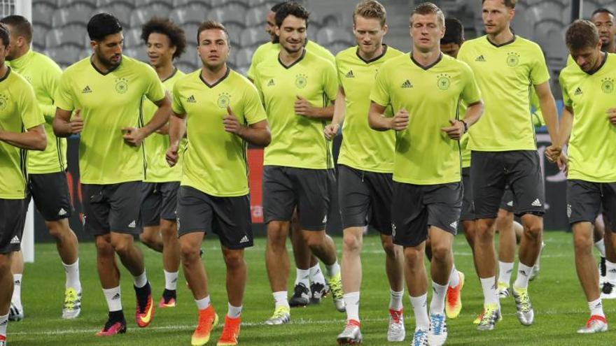 Entrenament de la selecció alemanya a Lille