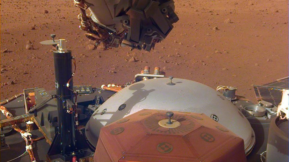 sounds-of-mars-nasaas-insight-senses-martian-wind1