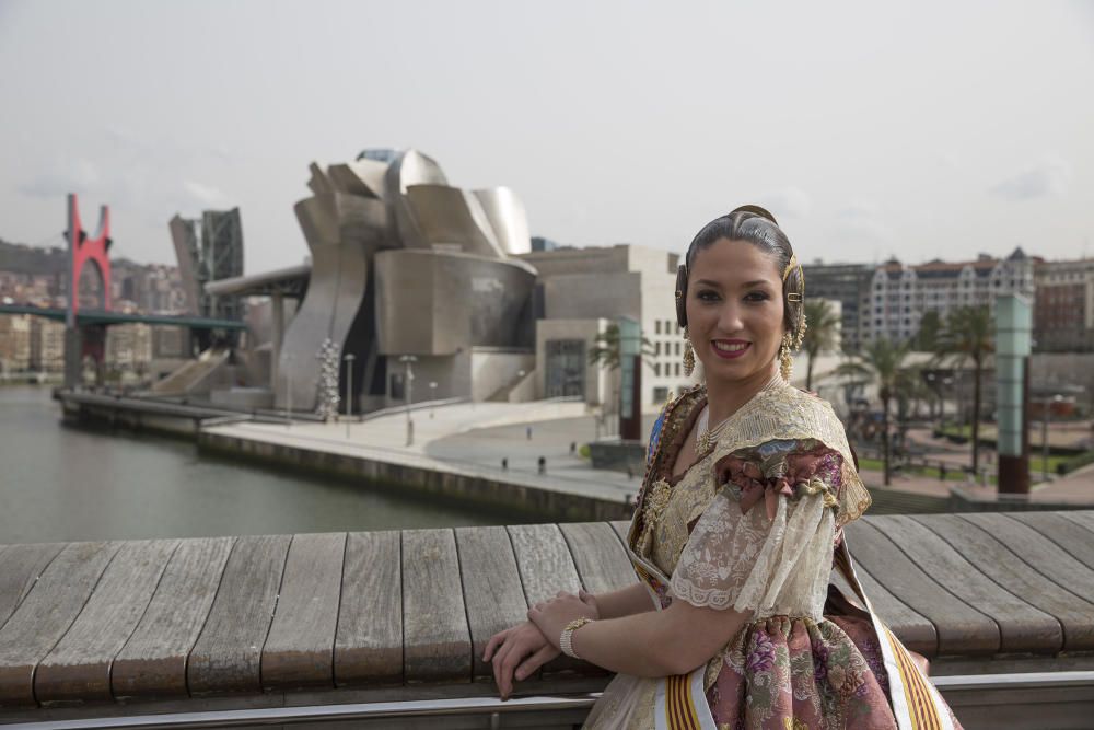 Ainhoa Rivera, un aurresku en el ayuntamiento para la hija de Begoña Tejados