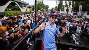 Marc Márquez, hoy, ante miles y miles de fans en Mandalika, Indonesia.