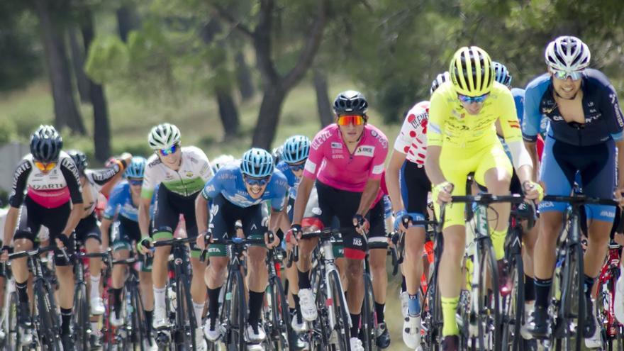 El mejor pelotón internacional se da cita esta semana en las carreteras valencianas. | VCV