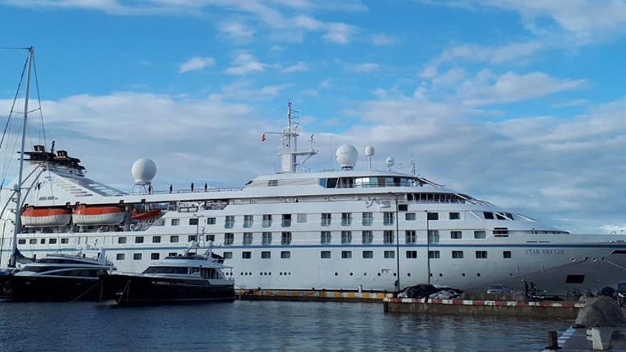 L&#039;últim creuer de la temporada al port de Palamós