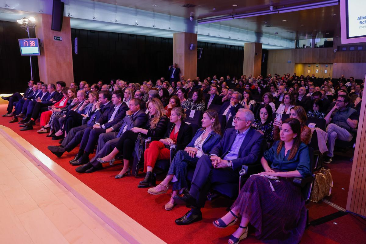 El Patio de la Infanta se ha llenado para la ocasión.